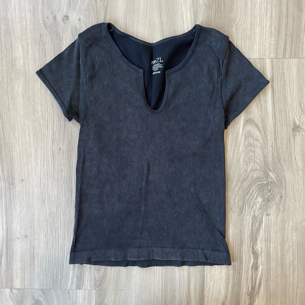 Rue21 Ribbed Seamless Short Sleeve Top